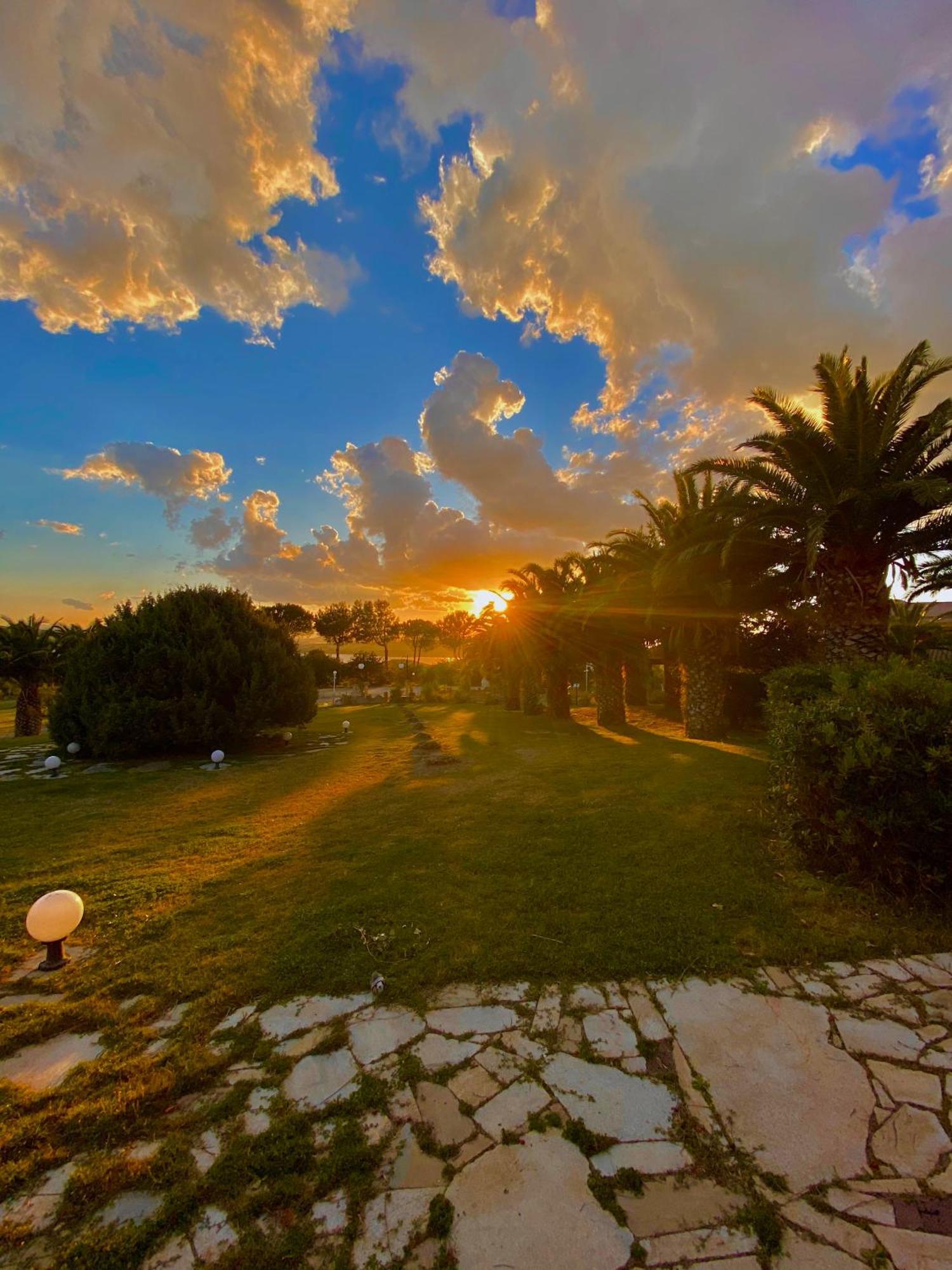 Hotel I Ginepri Quartucciu Εξωτερικό φωτογραφία